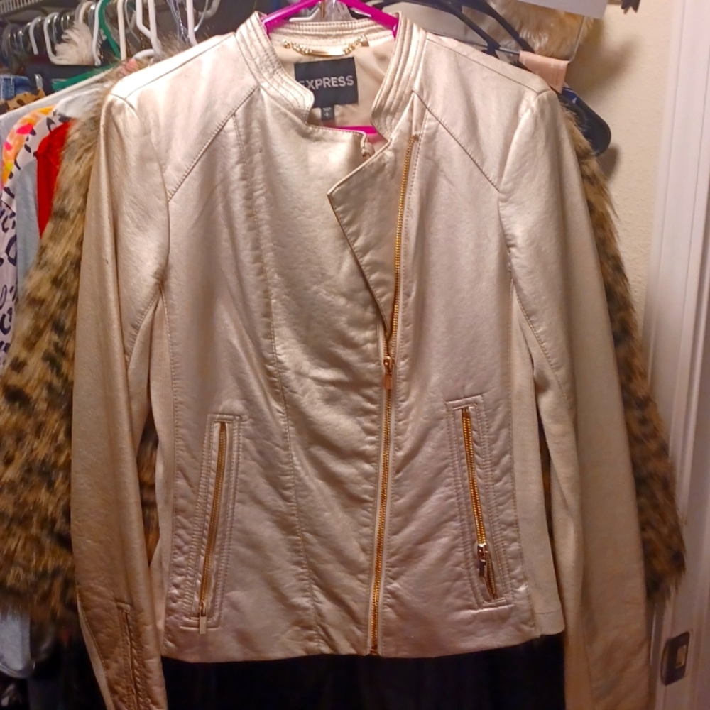 Leather jacket